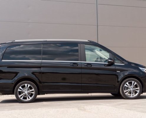 schwarzer Mercedes Van G&P Limousinenservice München