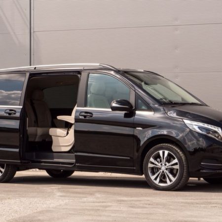 schwarzer Mercedes Van Limousinenservice München